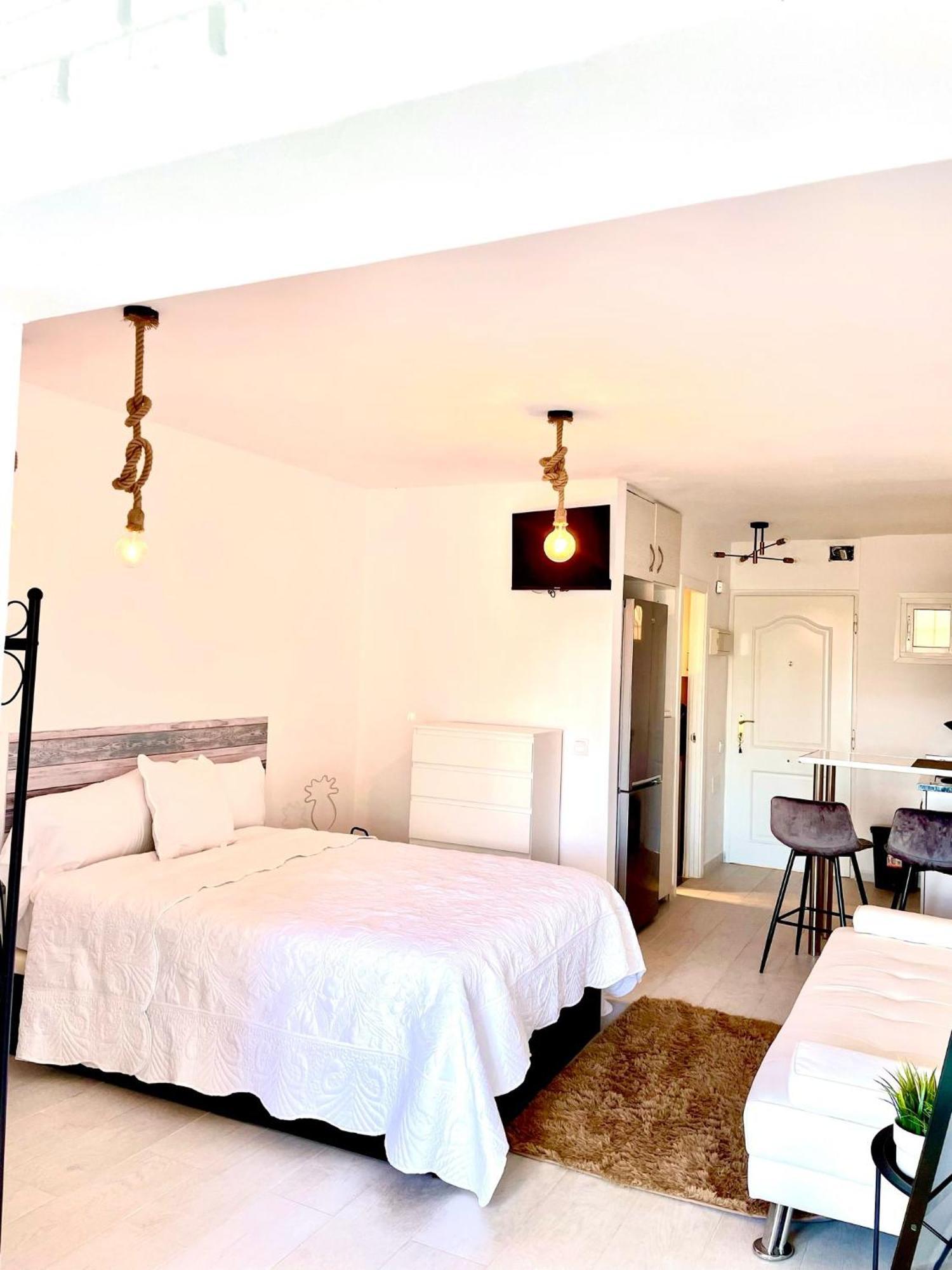 Costa Del Sol Vacacional Apartman Benalmádena Kültér fotó